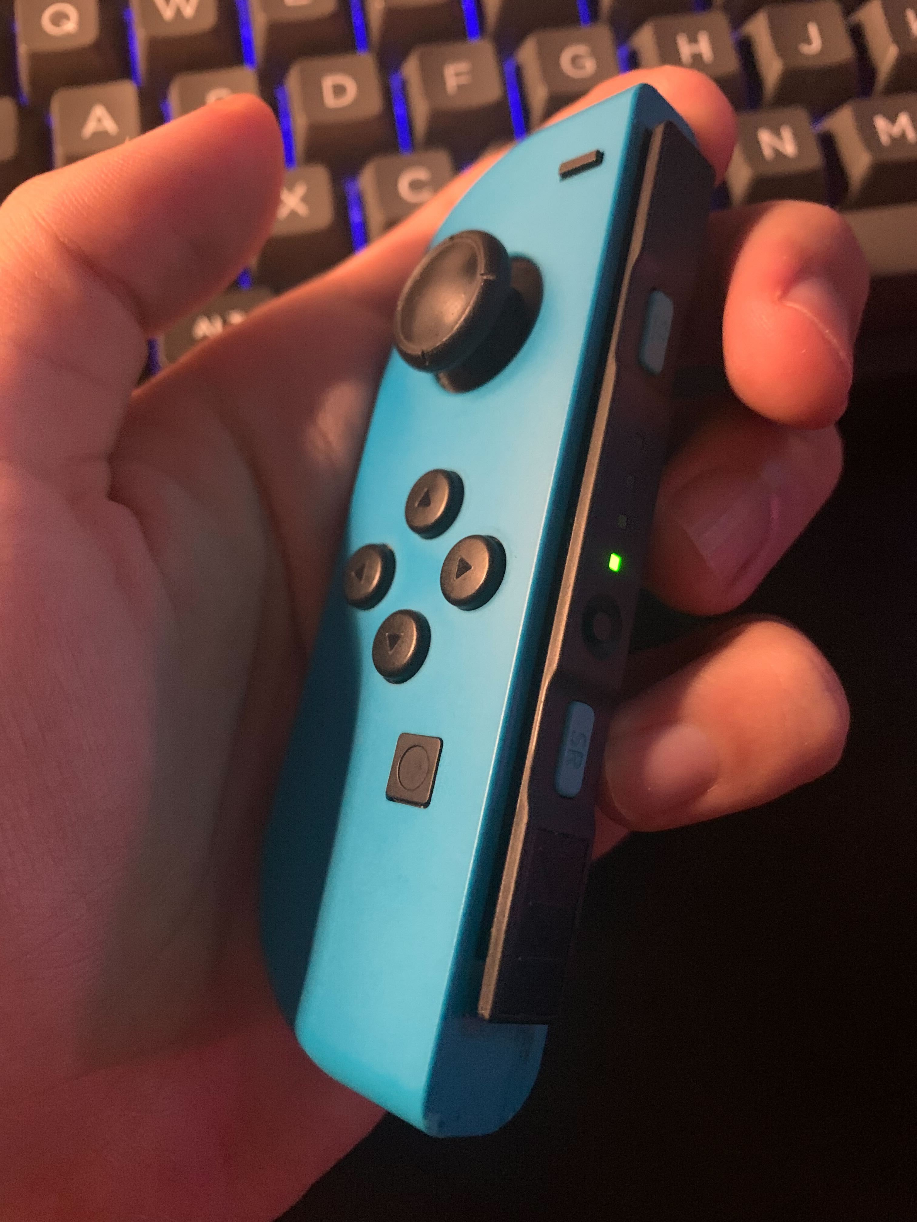 Cover Image for 要らなくなった Switch の ジョイコンを手遊びに使う